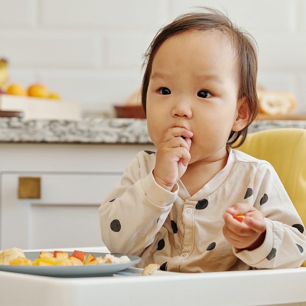 diversibaby-alimentaire-bébé-recettes-comment-commencer-aliment-enfant-purée-légumes-sans-gluten-vegan-sans-lactose-lait-allaitement-nourrisson-blog-informations-conseils-professionnel-pédiatre-dme-portrait-2