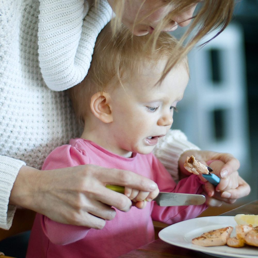 diversibaby-alimentaire-bébé-recettes-comment-commencer-aliment-enfant-purée-légumes-sans-gluten-vegan-sans-lactose-lait-allaitement-nourrisson-blog-informations-conseils-professionnel-pédiatre-dme-portrait-5